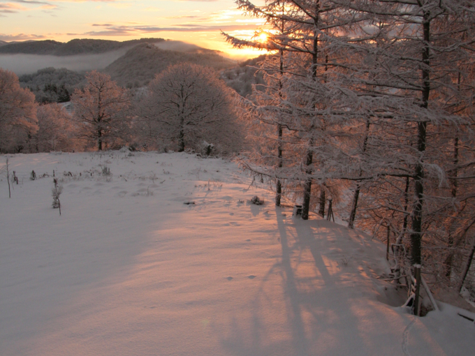 Hotel ecológico Kaaño Etxea  - amanecer nevado