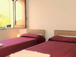 6 MED'1 BEDROOM